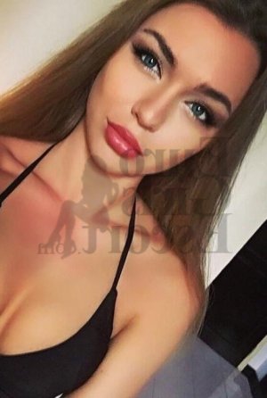 Inass escort in Red Hill